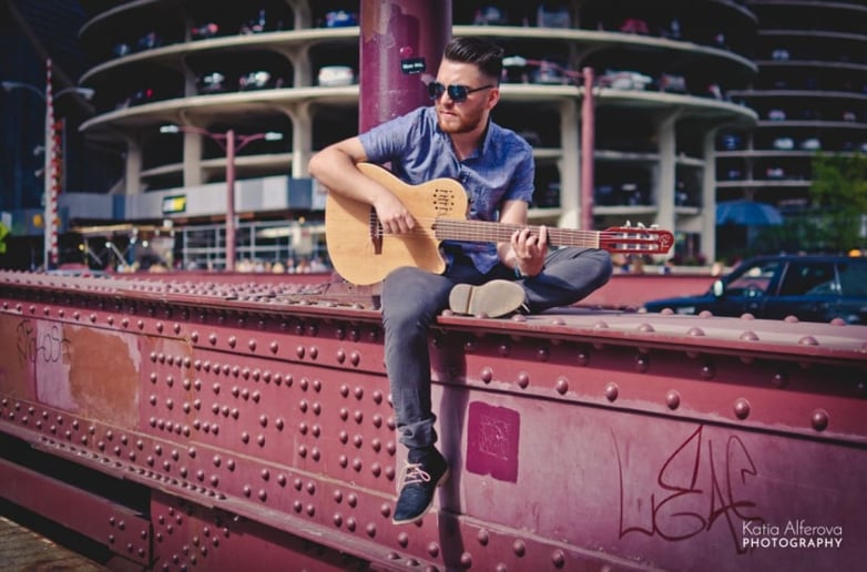 Gallery photo 4 of Guillermo Paolisso, Guitarist