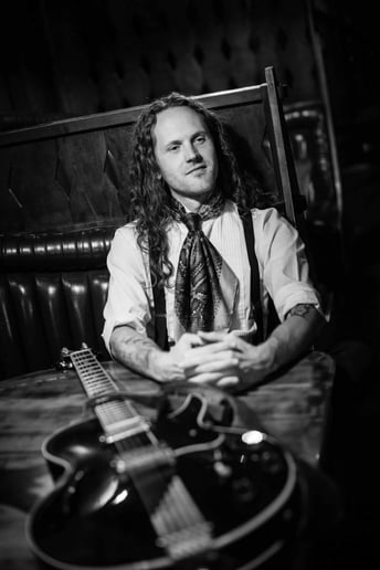 Gallery photo 3 of Ananda Vaughan