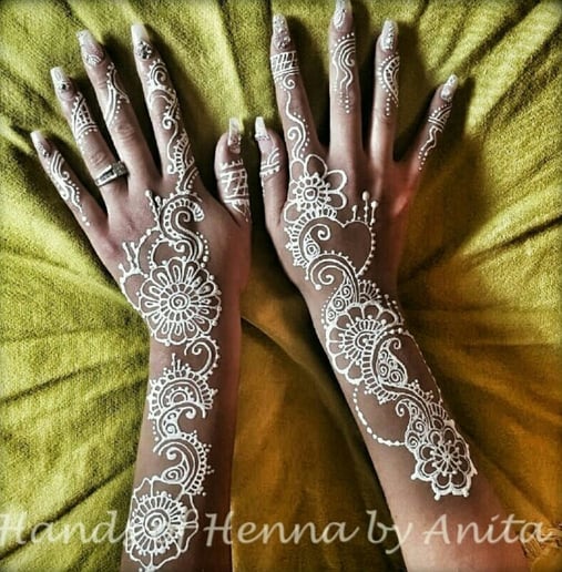 Gallery photo 7 of Hands of Henna by Anita