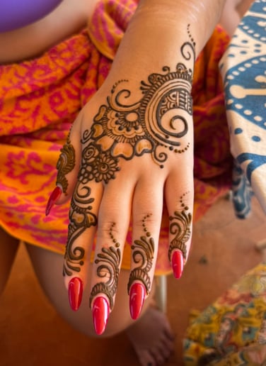 Gallery photo 3 of East to West Henna by Stella Rose