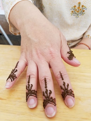 Gallery photo 2 of Henna-Tattoos