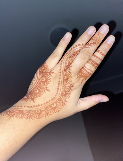 Gallery photo 8 of Henna by Gabby