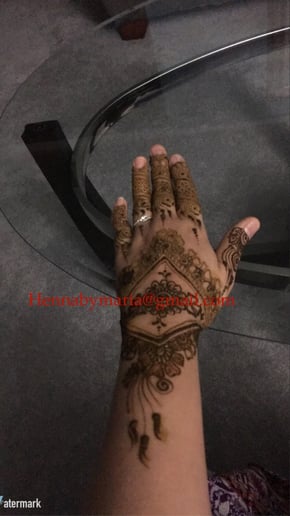 Gallery photo 2 of Henna by Maria