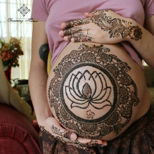 Gallery photo 4 of Henna Designing