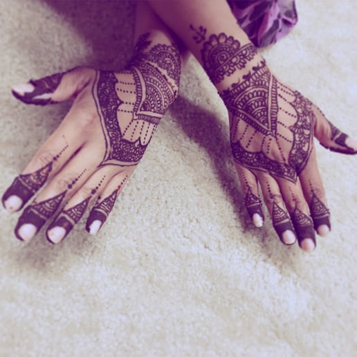 Gallery photo 2 of Henna Glitz