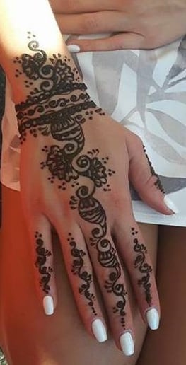 Gallery photo 3 of Henna Sun
