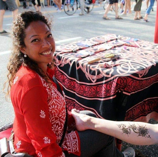 Gallery photo 4 of Henna Sun