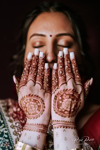 Gallery photo 2 of Henna Hands by Aarti