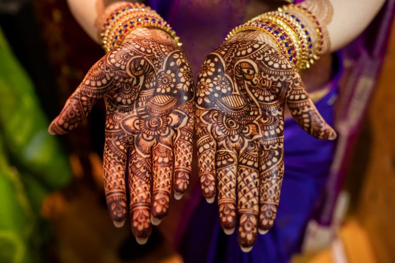 Gallery photo 3 of Henna Hands by Aarti