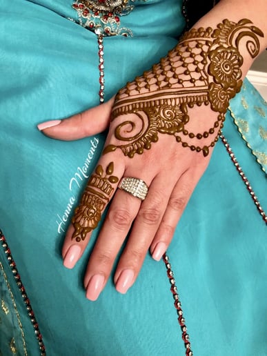 Gallery photo 9 of Ritual Henna Art