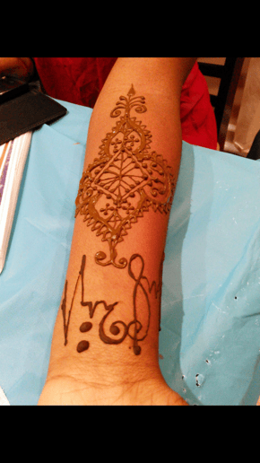 Gallery photo 3 of Henna Studio