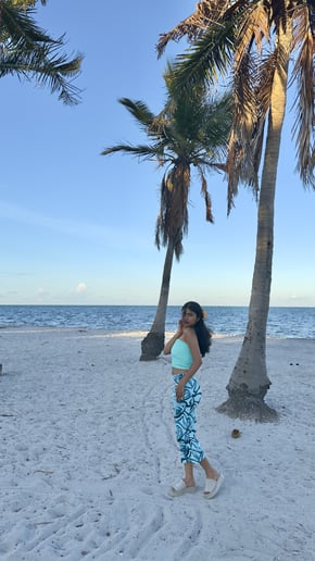 Gallery photo 12 of Roshini Bhanwadiya