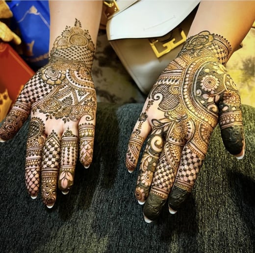 Gallery photo 6 of Henna by KomZzy