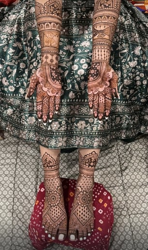 Gallery photo 7 of Henna by KomZzy