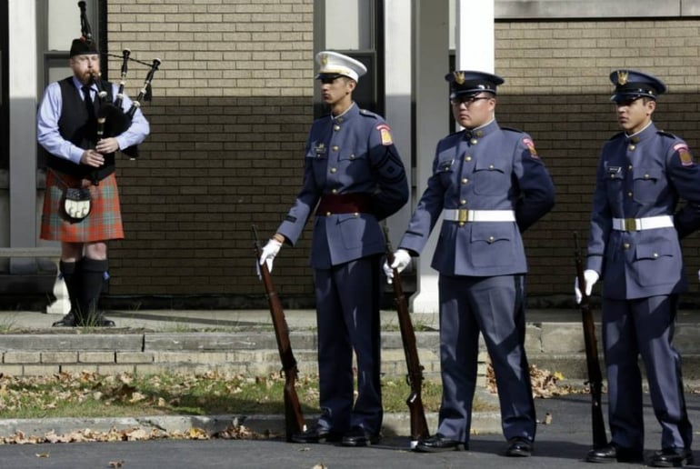 Gallery photo 2 of Highland Bagpiper for hire (NY Tri-State) Area