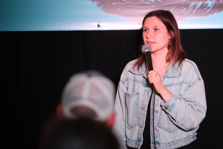 Gallery photo 8 of Holly Johnston - Stand-Up Comedy