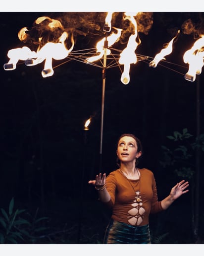 Gallery photo 8 of Priscilla HoopMore