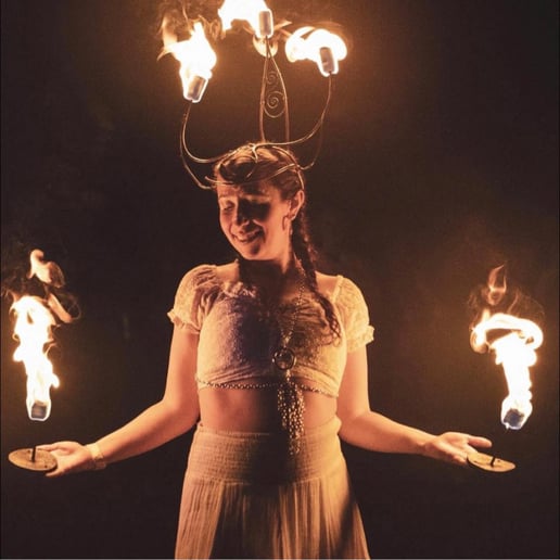 Gallery photo 10 of Priscilla HoopMore