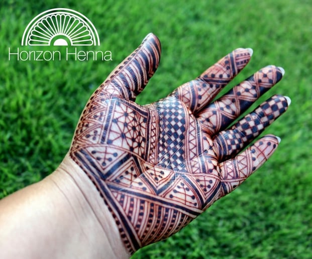 Gallery photo 2 of Horizon Henna