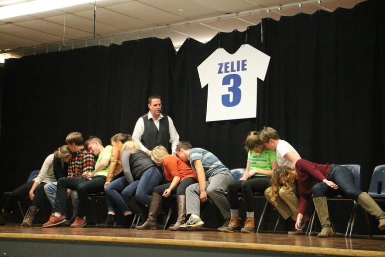 Gallery photo 8 of Hypnotist Jonathan Yeager