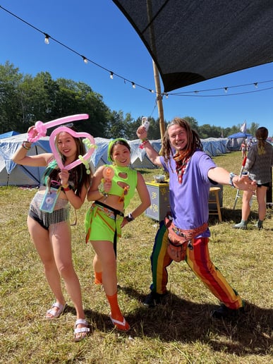 Gallery photo 9 of IE the Entertainer