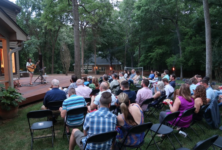 Gallery photo 21 of Jessica Allossery