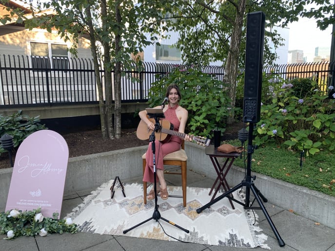 Gallery photo 27 of Jessica Allossery