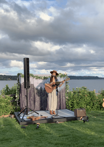 Gallery photo 18 of Jessica Allossery