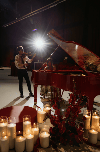 Gallery photo 1 of Georgy Manterola | Pianist