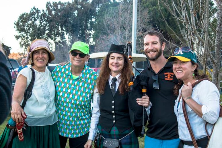 Gallery photo 1 of Irish Hills Bagpiper