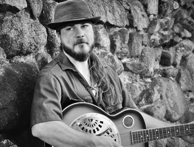 Gallery photo 10 of Jacob Green (One Man Band)