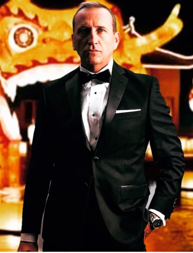 Gallery photo 9 of James Bond Impersonator, Daniel Craig Look-alike