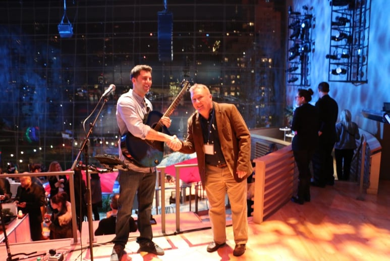 Gallery photo 15 of James Grande