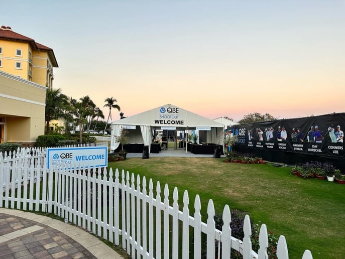 Gallery photo 10 of James Grande