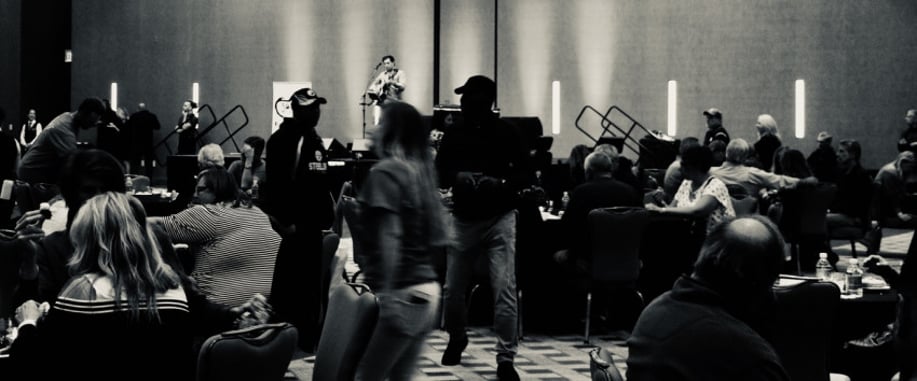 Gallery photo 22 of James Grande