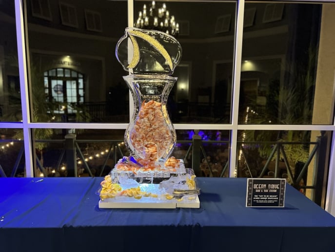 Gallery photo 21 of James Grande