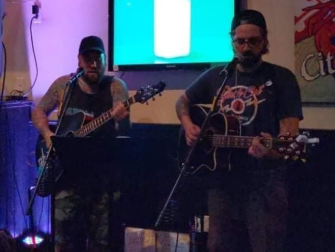 Gallery photo 1 of G&G Music