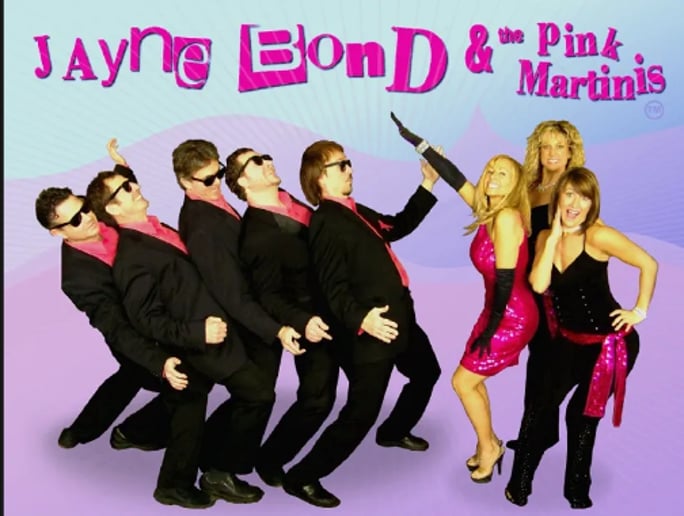 Gallery photo 22 of Jayne Bond & the Pink Martinis