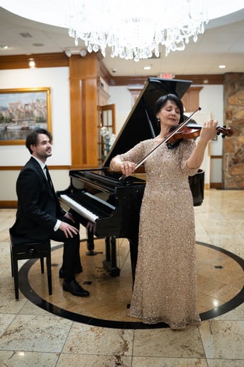 Gallery photo 9 of Mikhail Romanov - Luxury Pianist