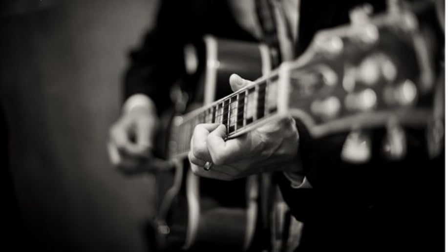 Gallery photo 5 of Kevin Van Sant - Jazz Guitarist