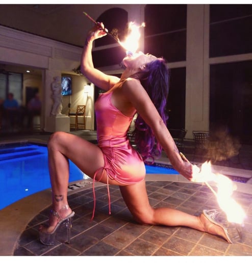 Gallery photo 4 of Starfire