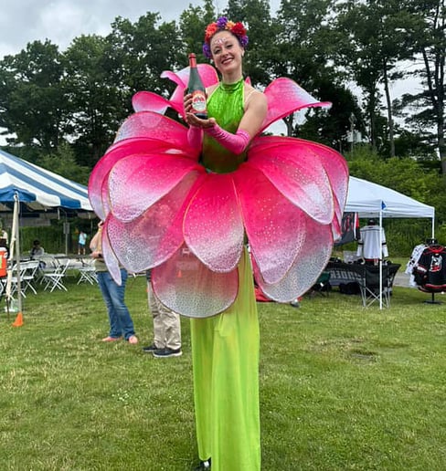 Gallery photo 2 of Jessica Black