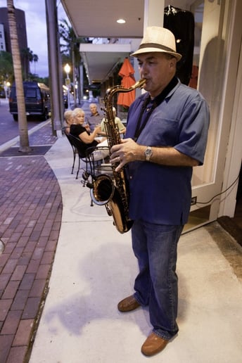 Gallery photo 12 of Jim Blackburn, Sax