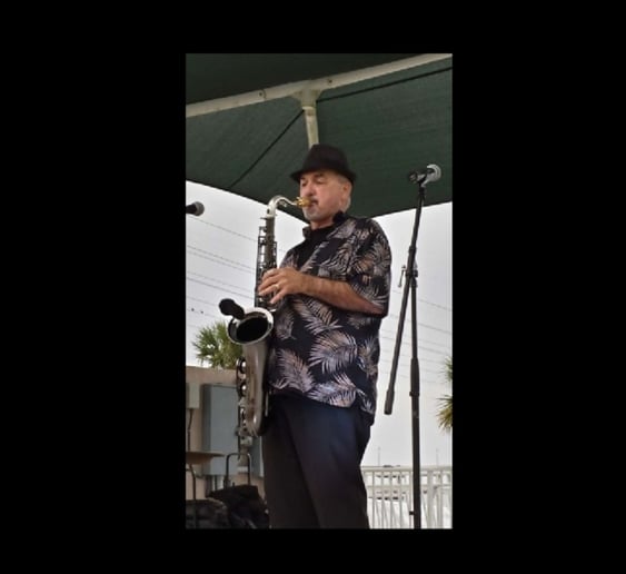 Gallery photo 17 of Jim Blackburn, Sax
