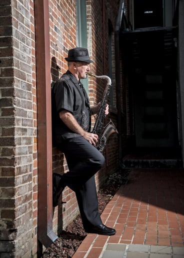 Gallery photo 23 of Jim Blackburn, Sax