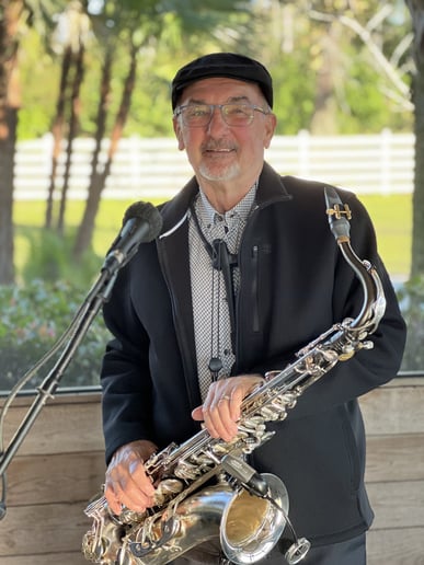 Gallery photo 1 of Jim Blackburn, Sax