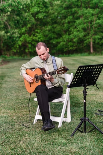 Gallery photo 6 of Jim Perona - Instrumental Guitarist