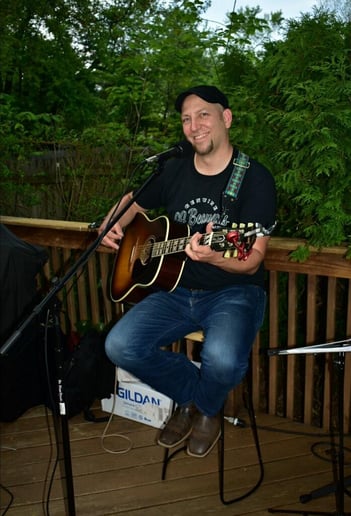 Gallery photo 3 of JJ Beauvais