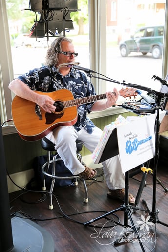 Gallery photo 10 of Joe Fry the Guitar Guy