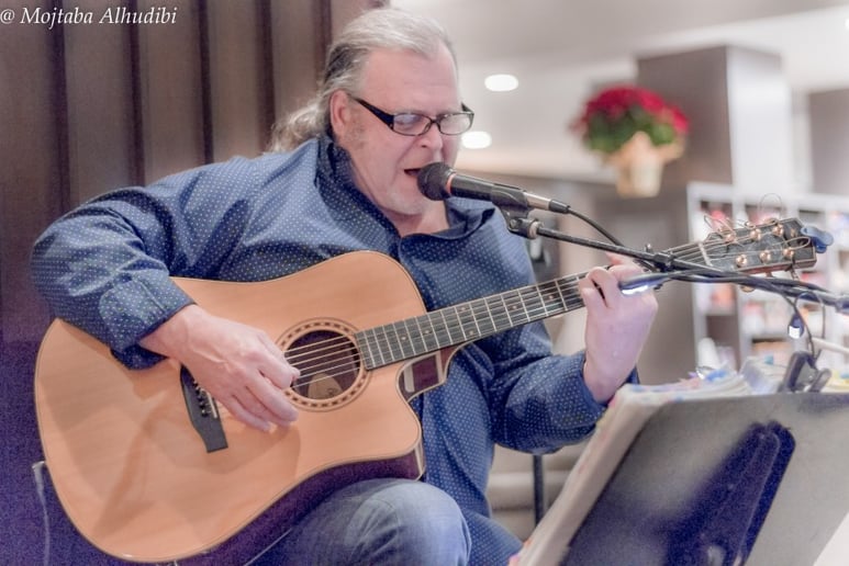 Gallery photo 11 of Joe Fry the Guitar Guy